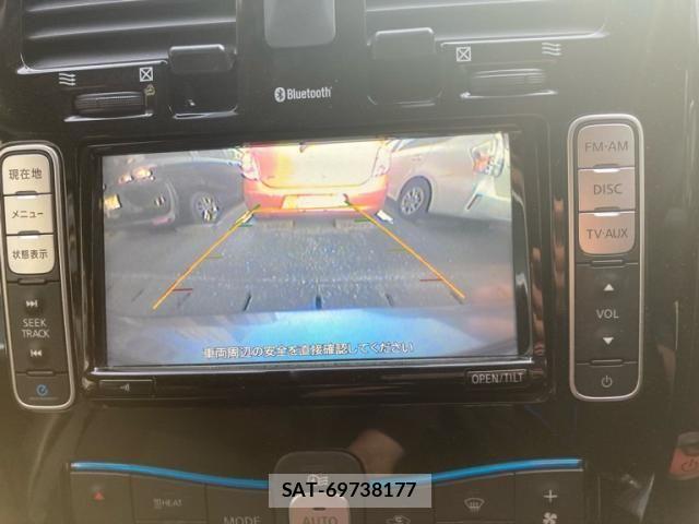 Nissan LEAF 2016-01 7786304-17