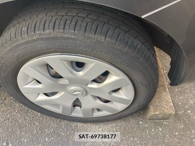 Nissan LEAF 2016-01 7786304-8