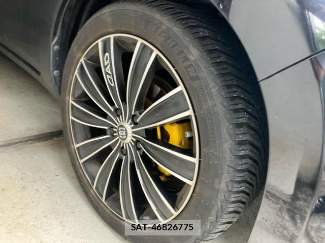 Nissan LEAF 2011-08 7786301-18