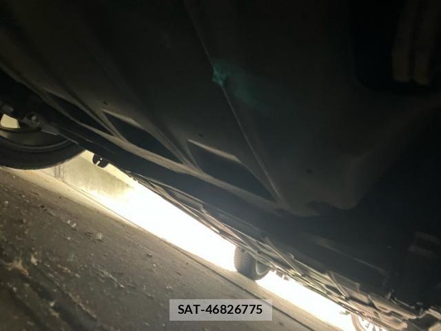Nissan LEAF 2011-08 7786301-21