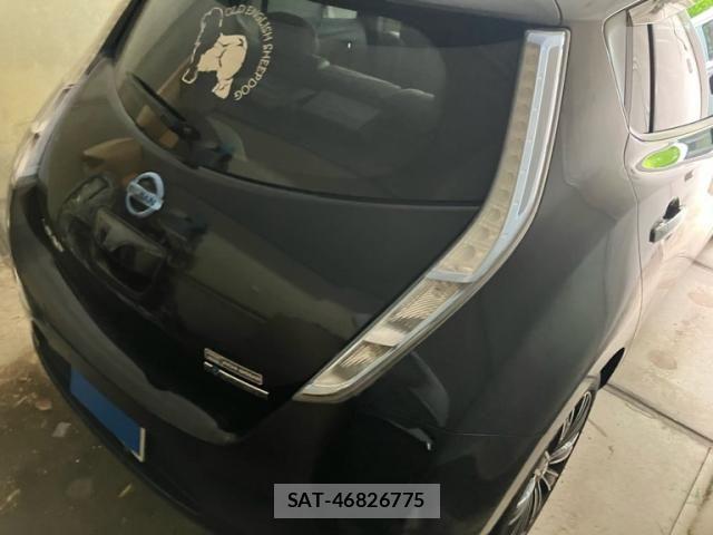 Nissan LEAF 2011-08 7786301-4