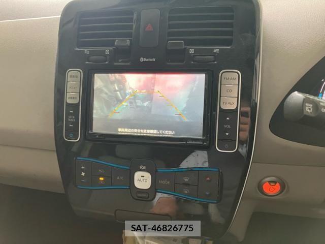 Nissan LEAF 2011-08 7786301-7