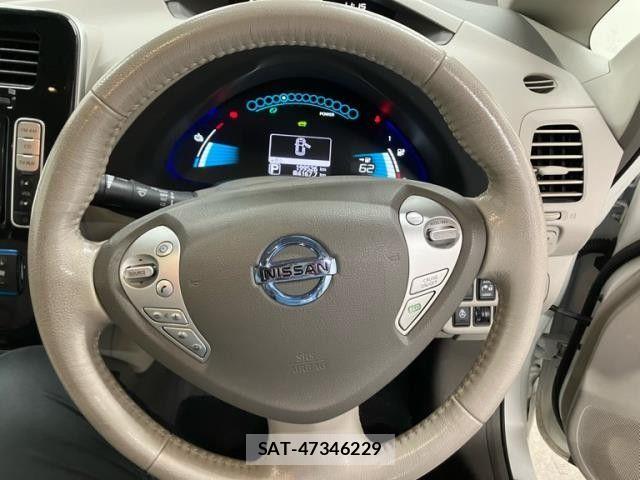 Nissan LEAF 2014-02 7786305-5