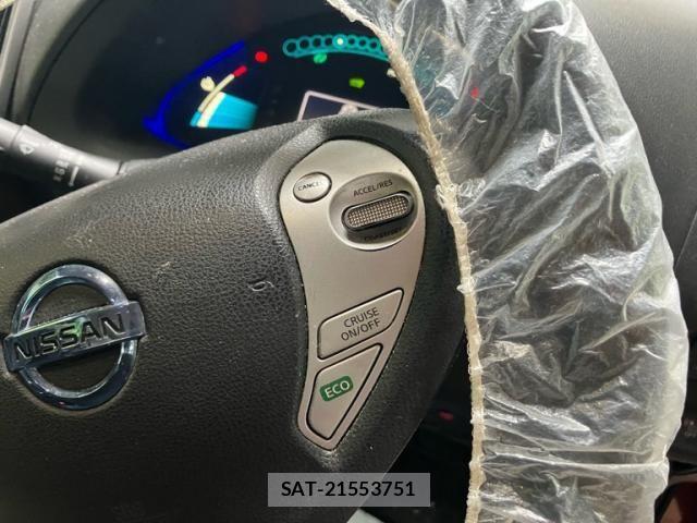 Nissan LEAF 2013-01 7786302-14