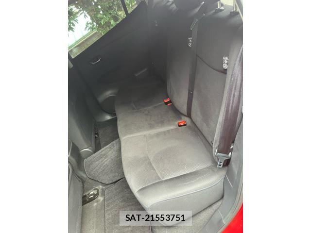 Nissan LEAF 2013-01 7786302-22