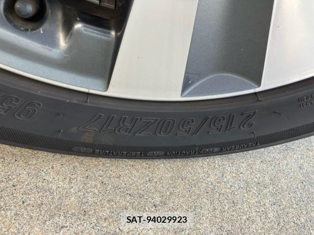Nissan LEAF 2016-01 7786303-10