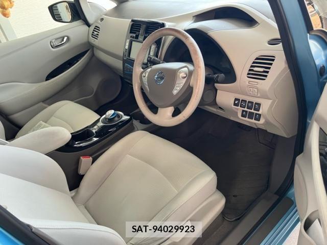 Nissan LEAF 2016-01 7786303-13