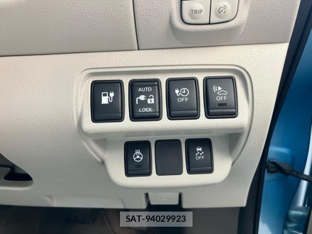 Nissan LEAF 2016-01 7786303-14