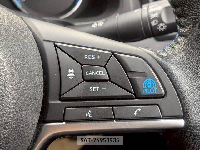 Nissan LEAF 2020-11 7786325-9