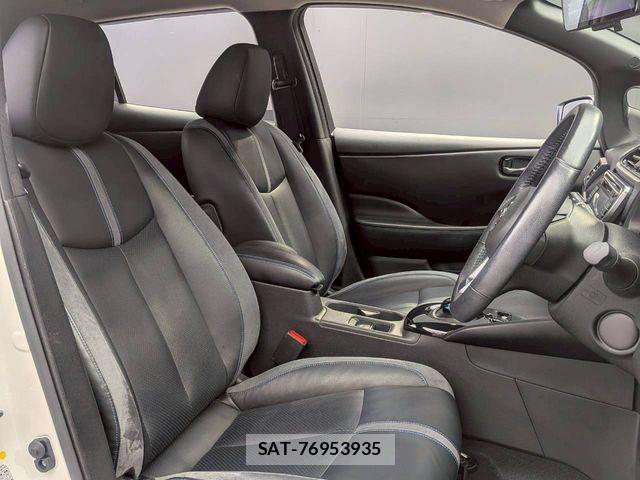 Nissan LEAF 2020-11 7786325-15