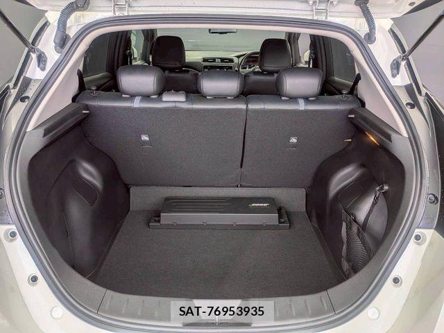 Nissan LEAF 2020-11 7786325-19