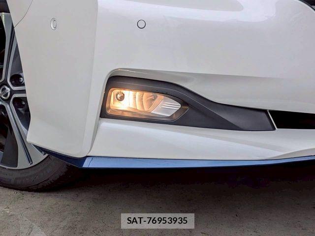 Nissan LEAF 2020-11 7786325-23