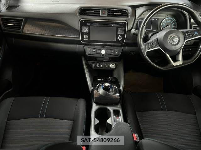 Nissan LEAF 2019-11 7786316-5