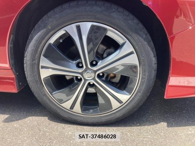 Nissan LEAF 2017-10 7877241-10