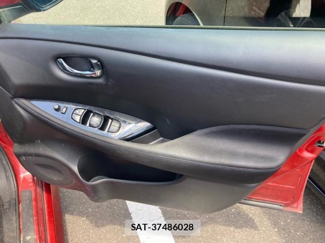 Nissan LEAF 2017-10 7877241-19