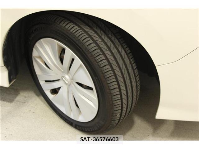 Nissan LEAF 2018-11 7877236-27