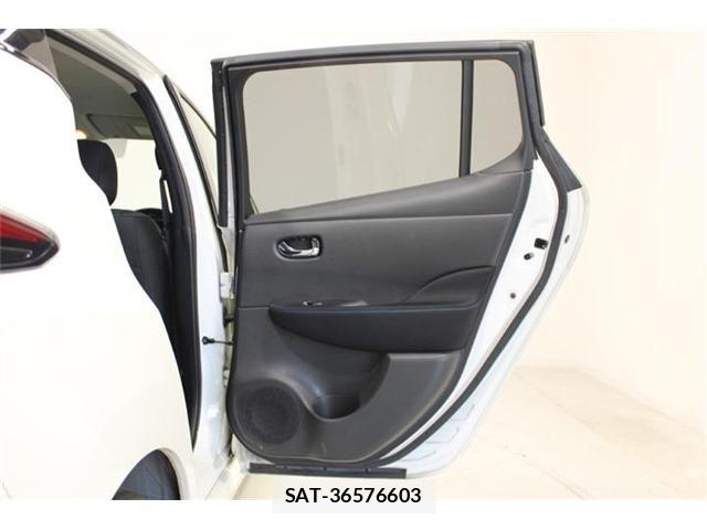 Nissan LEAF 2018-11 7877236-29