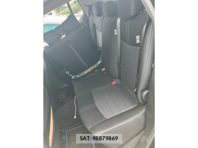 Nissan LEAF 2019-11 7877235-12