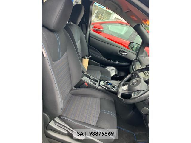 Nissan LEAF 2019-11 7877235-15