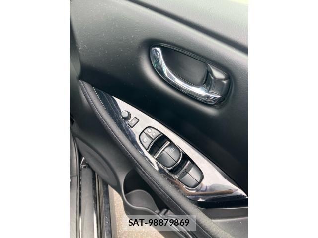 Nissan LEAF 2019-11 7877235-16