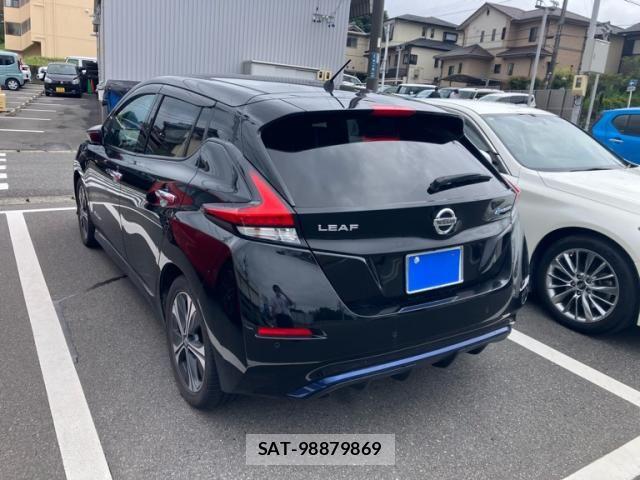 Nissan LEAF 2019-11 7877235-3