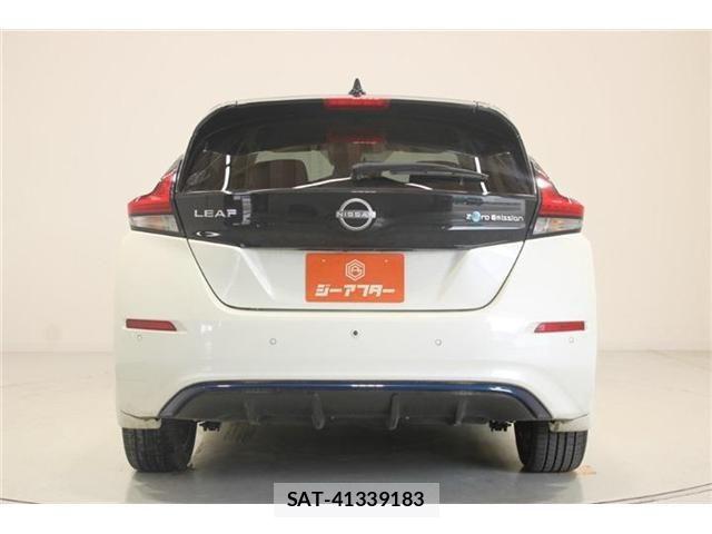 Nissan LEAF 2022-03 7877230-10