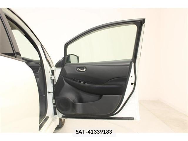 Nissan LEAF 2022-03 7877230-28