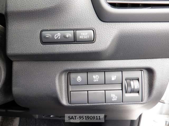 Nissan LEAF 2018-11 7877239-19