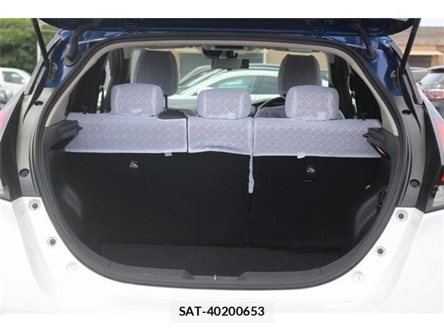 Nissan LEAF 2023-03 7877228-18