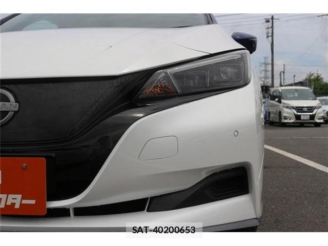 Nissan LEAF 2023-03 7877228-24