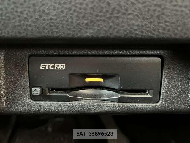 Nissan LEAF 2020-09 7877237-14