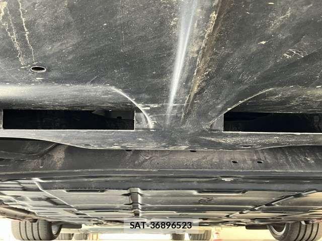 Nissan LEAF 2020-09 7877237-2