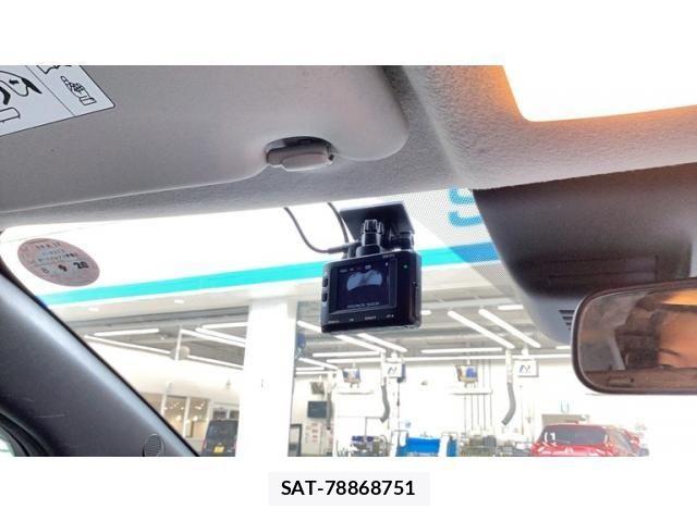 Nissan LEAF 2018-09 7877251-13
