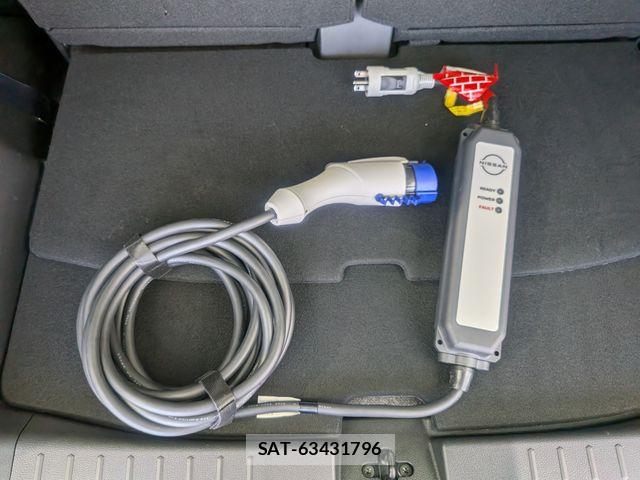 Nissan LEAF 2021-10 7877229-15