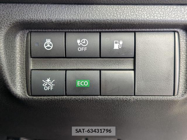 Nissan LEAF 2021-10 7877229-7