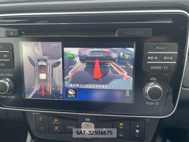 Nissan LEAF 2017-10 7877244-16