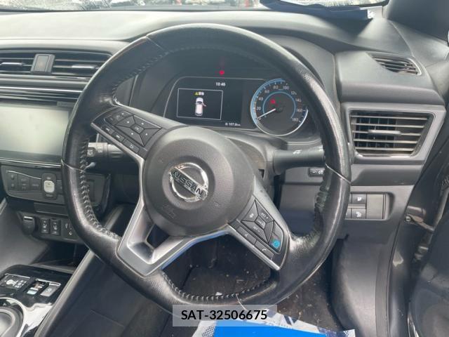 Nissan LEAF 2017-10 7877244-7