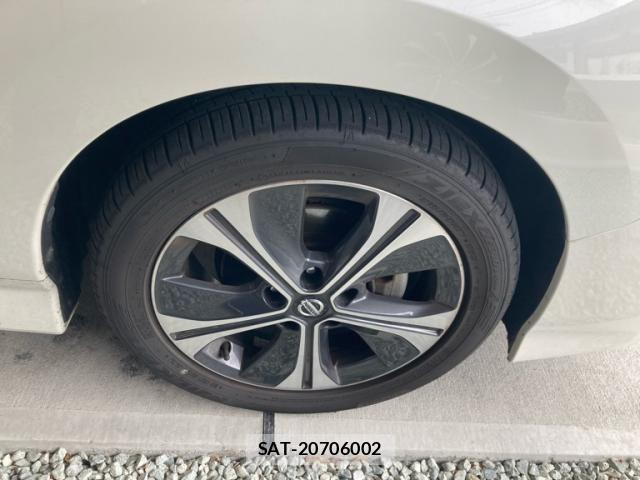 Nissan LEAF 2019-05 7877238-10