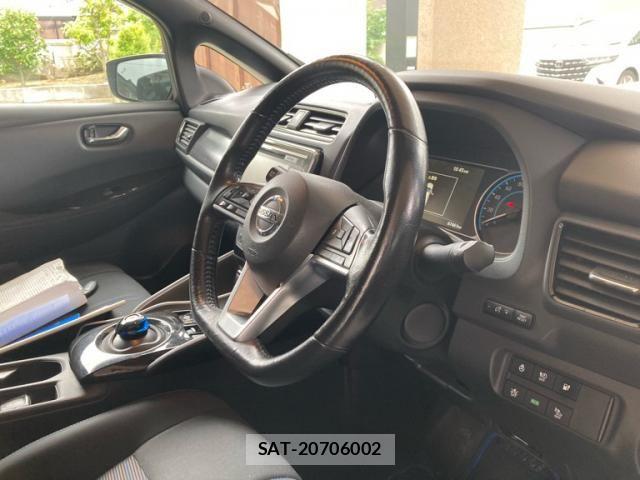 Nissan LEAF 2019-05 7877238-20