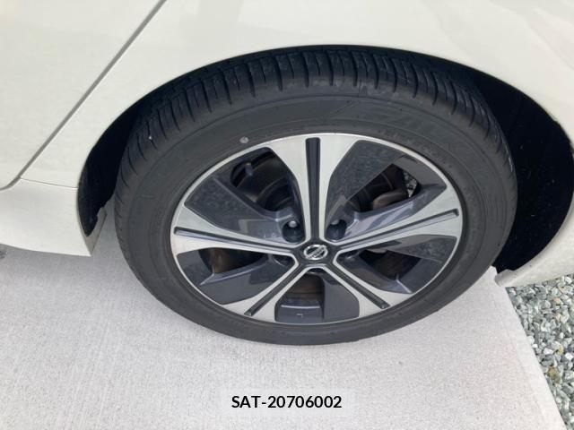 Nissan LEAF 2019-05 7877238-8