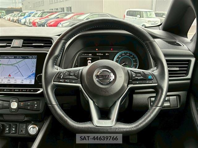 Nissan LEAF 2020-02 7877234-18