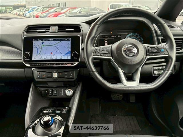 Nissan LEAF 2020-02 7877234-24