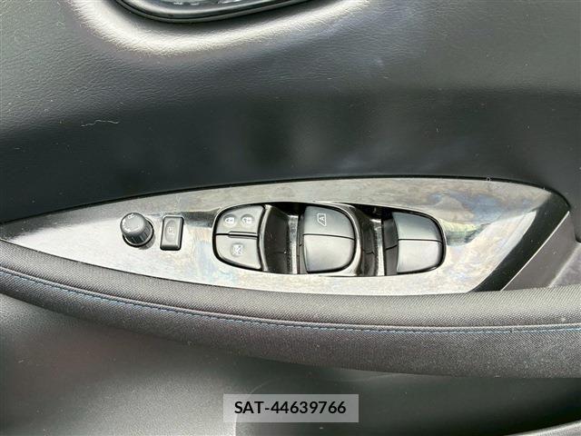 Nissan LEAF 2020-02 7877234-28