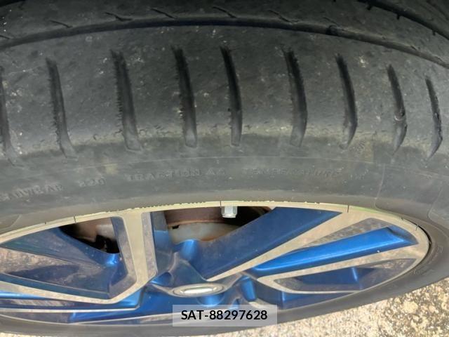 Nissan LEAF 2016-02 7902826-9