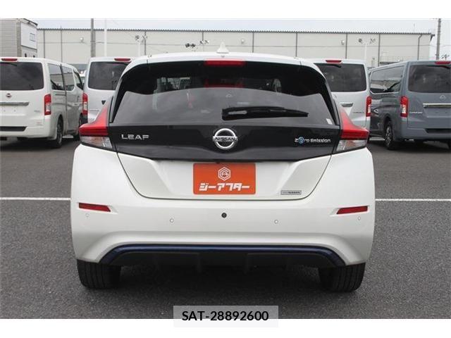 Nissan LEAF 2021-02 7902822-9