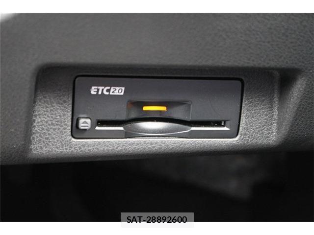 Nissan LEAF 2021-02 7902822-4