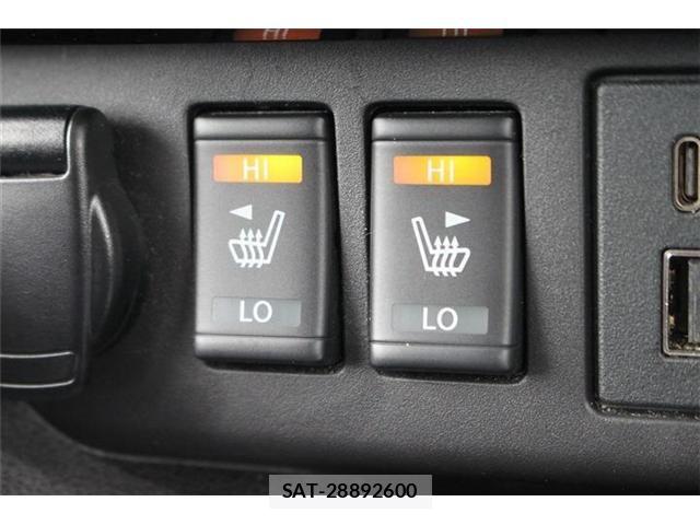 Nissan LEAF 2021-02 7902822-5