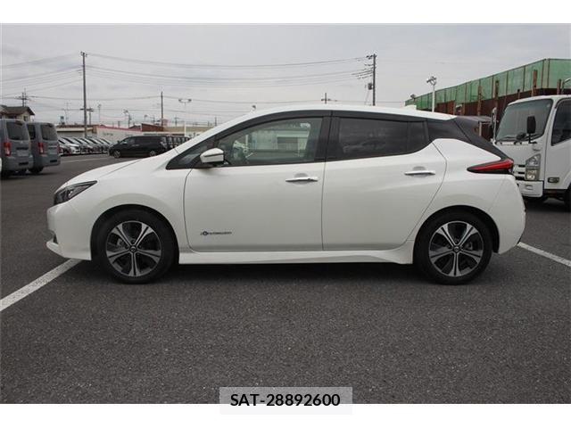 Nissan LEAF 2021-02 7902822-8