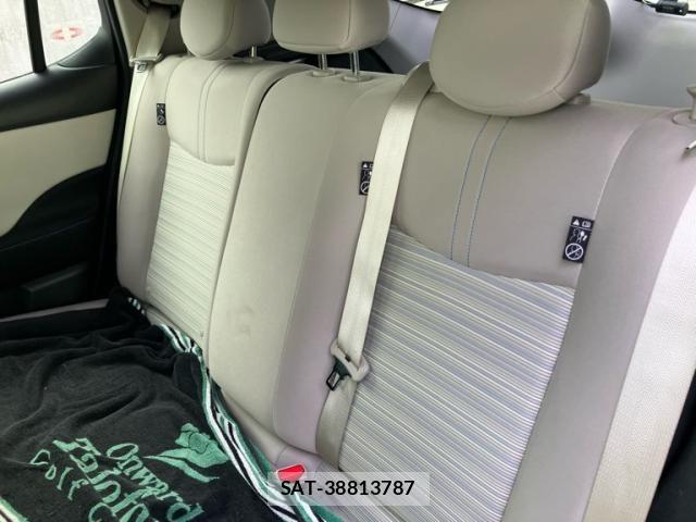 Nissan LEAF 2019-09 7902825-12