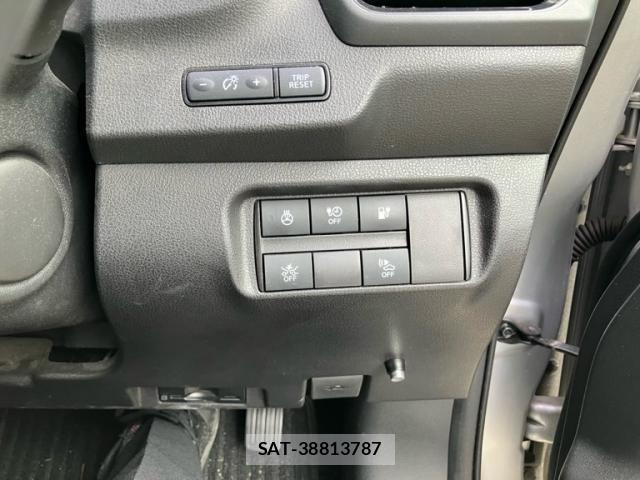 Nissan LEAF 2019-09 7902825-16